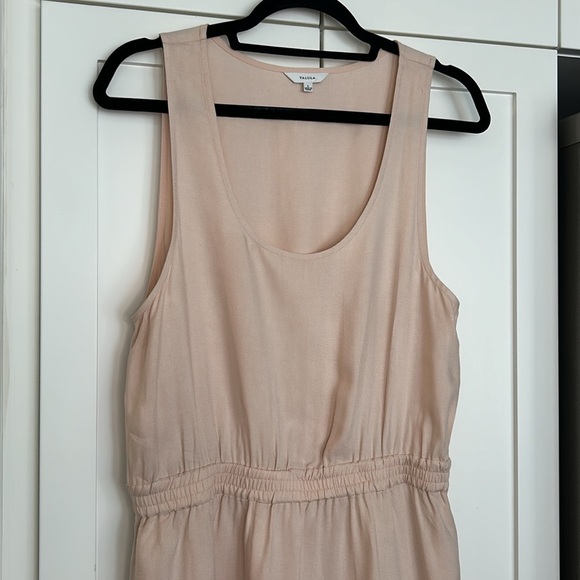 Aritzia Talula Light Peach Sleeveless Sun Dress Women size L - Picture 12 of 16